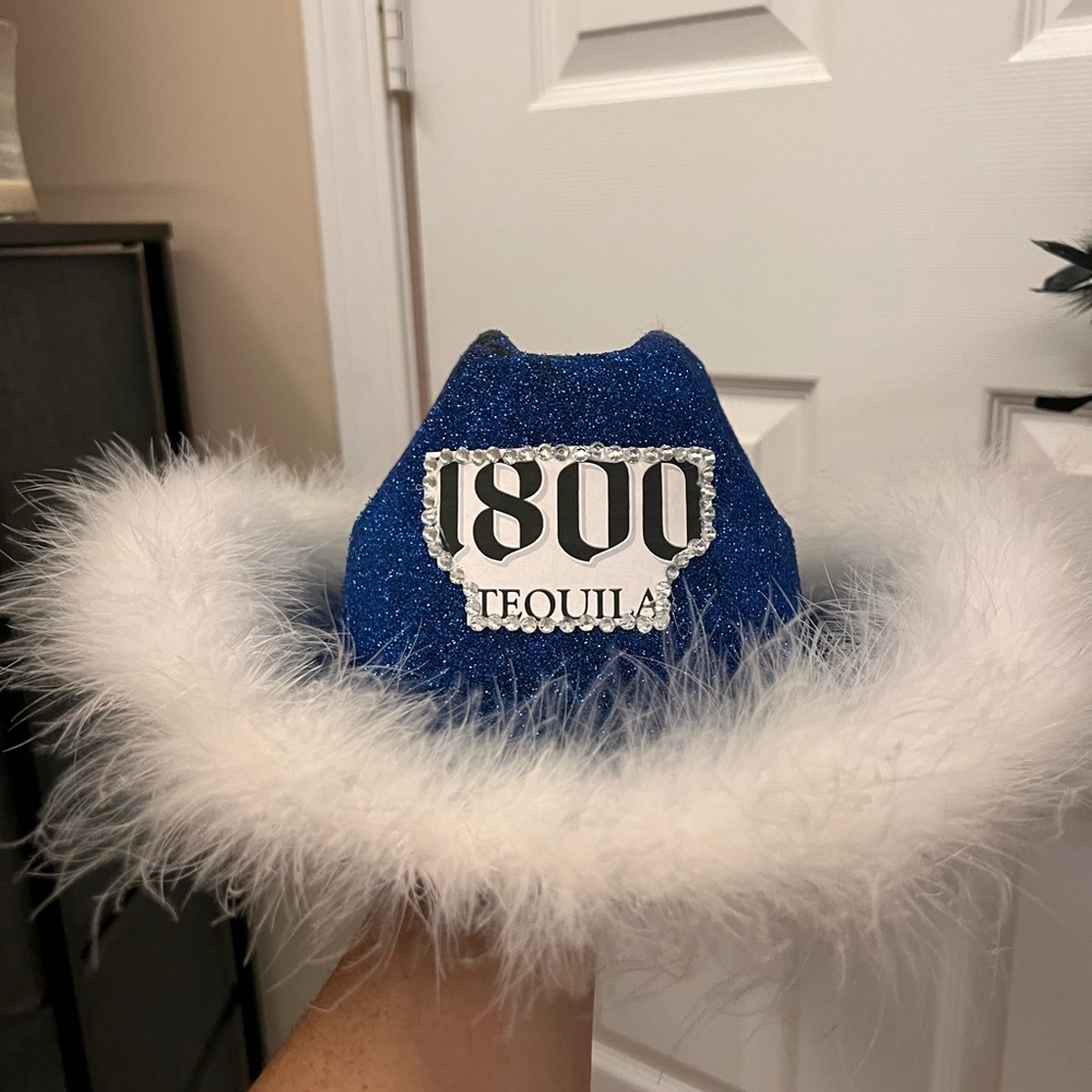 1800 cowgirl hat